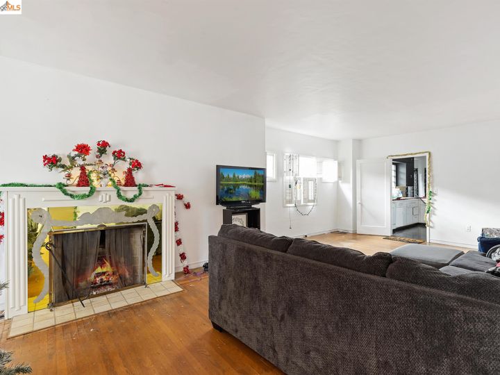 1929 35th Ave, Oakland, CA | . Photo 7 of 33