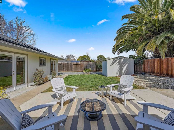 1931 Maybelle Dr, Pleasant Hill, CA | Gregory Gardens. Photo 49 of 60