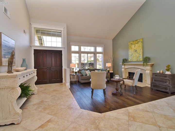 1940 Knollcrest Ct, San Ramon, CA | Old Ranch Estate. Photo 25 of 58