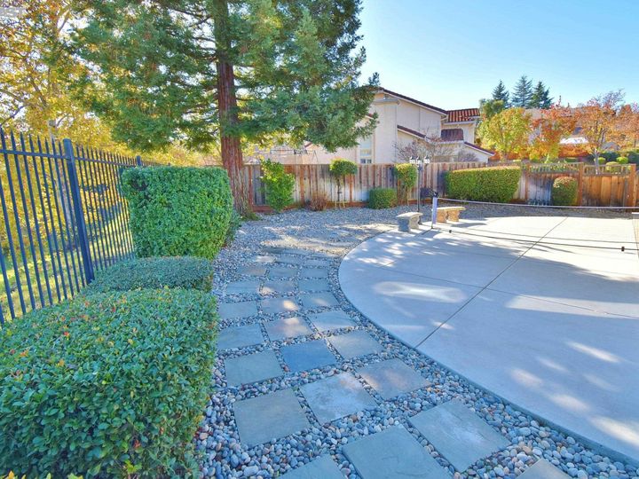 1940 Knollcrest Ct, San Ramon, CA | Old Ranch Estate. Photo 53 of 58