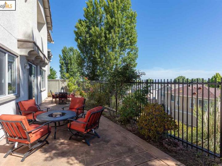 199 Copper Beech Gln, Hercules, CA | Victoria By The Bay. Photo 29 of 30