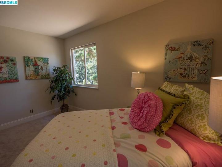 2 Barmied, Oakland, CA | Hillcrest. Photo 18 of 23
