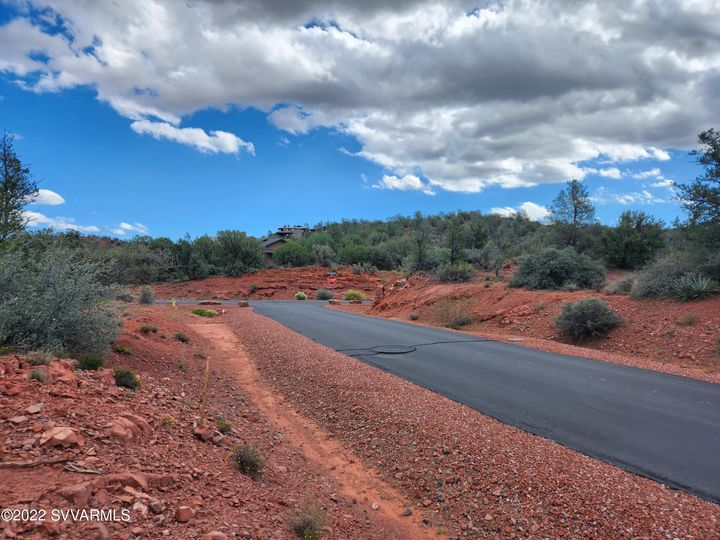 20 Amber Cliffs Way, Sedona, AZ | Cross Creek Ranch. Photo 18 of 51