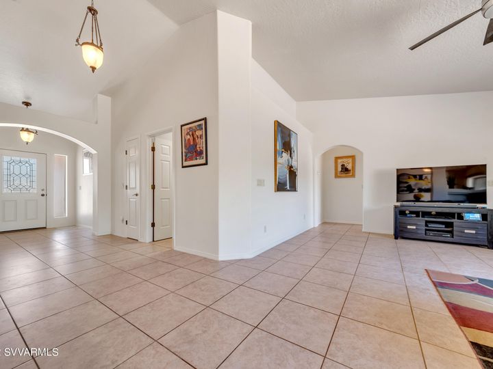 20 Pioneer Dr, Sedona, AZ | Cathedral View 1. Photo 8 of 42