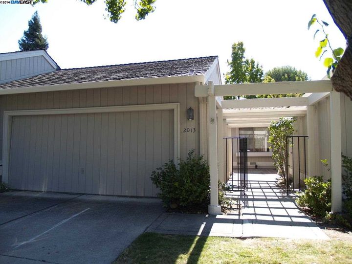 2013 Rancho Verde Circle West, Danville, CA, 94526 Townhouse. Photo 1 of 30