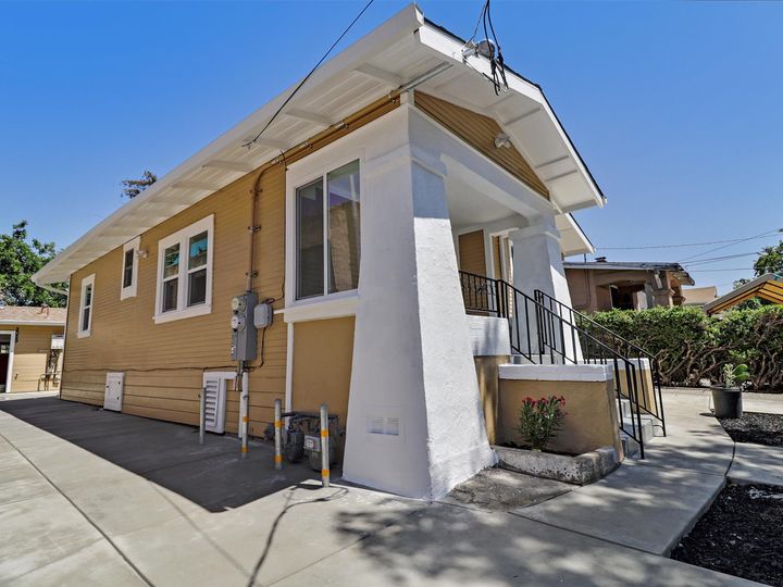 2027 83rd Ave, Oakland, CA | Webster. Photo 26 of 40
