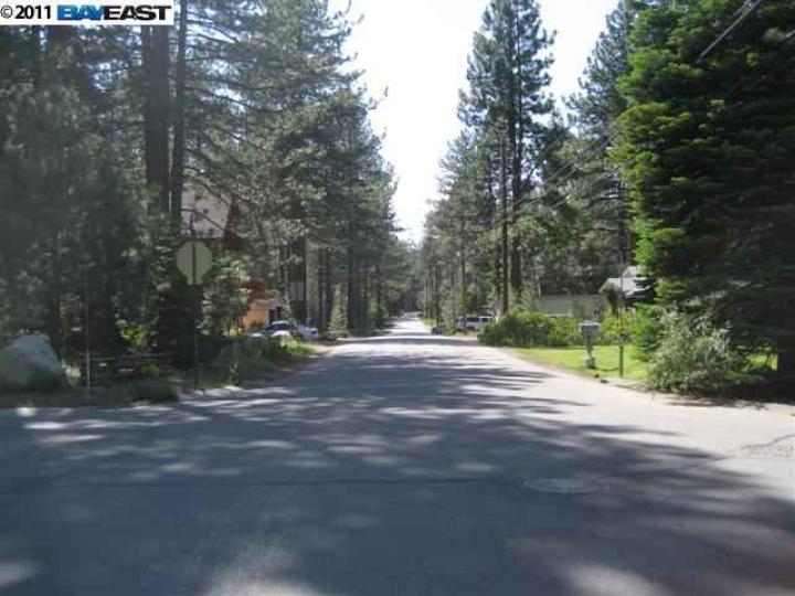 2028 13th St South Lake Tahoe CA. Photo 5 of 9