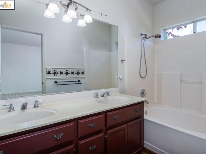 204 Cannery Ct, Pittsburg, CA | . Photo 21 of 27