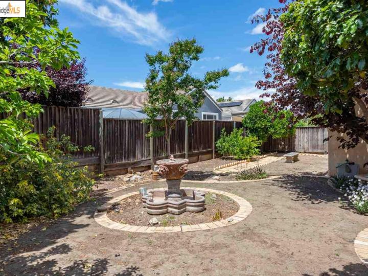 204 Cannery Ct, Pittsburg, CA | . Photo 25 of 27