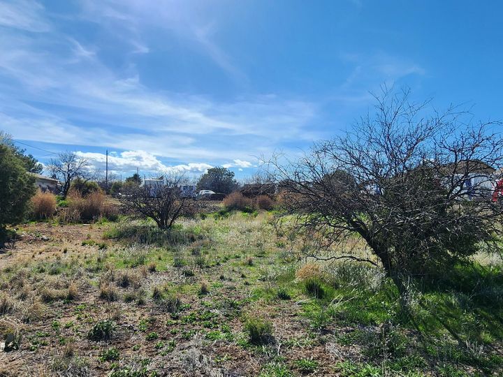 20589 E Mesa Verde Rd, Mayer, AZ | Under 5 Acres. Photo 18 of 32