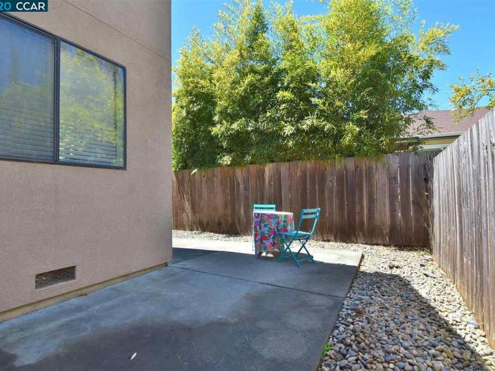 20659 Maria Ct, Castro Valley, CA, 94546 Townhouse. Photo 25 of 26