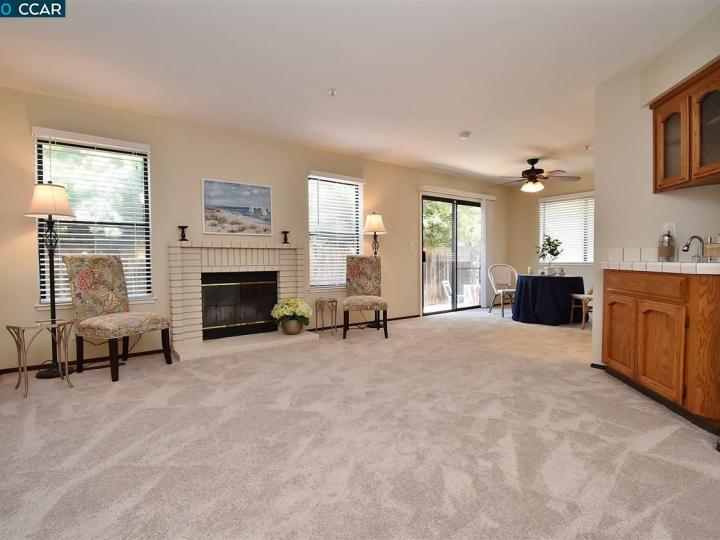 20659 Maria Ct, Castro Valley, CA, 94546 Townhouse. Photo 10 of 26