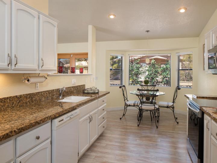 210 Concho Dr, Sedona, AZ | Cathedral View 1. Photo 8 of 30