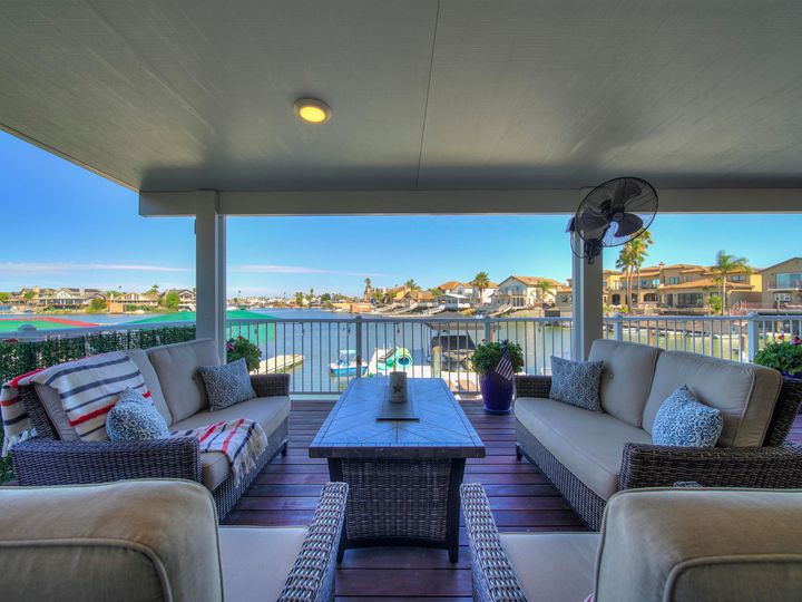 2105 Cypress Pt, Discovery Bay, CA | Delta Waterfront Access. Photo 38 of 45