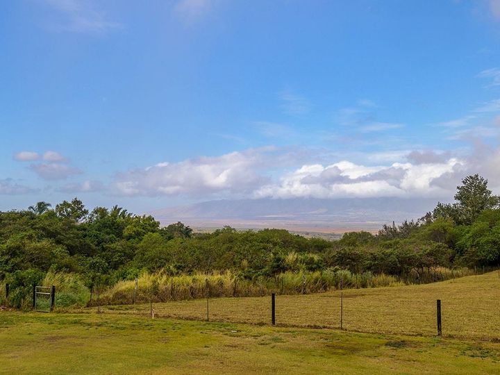 225 Ohaoha Pl, Makawao, HI | Mauna'olu Plntn Estates | Mauna'olu Plntn Estates. Photo 24 of 30