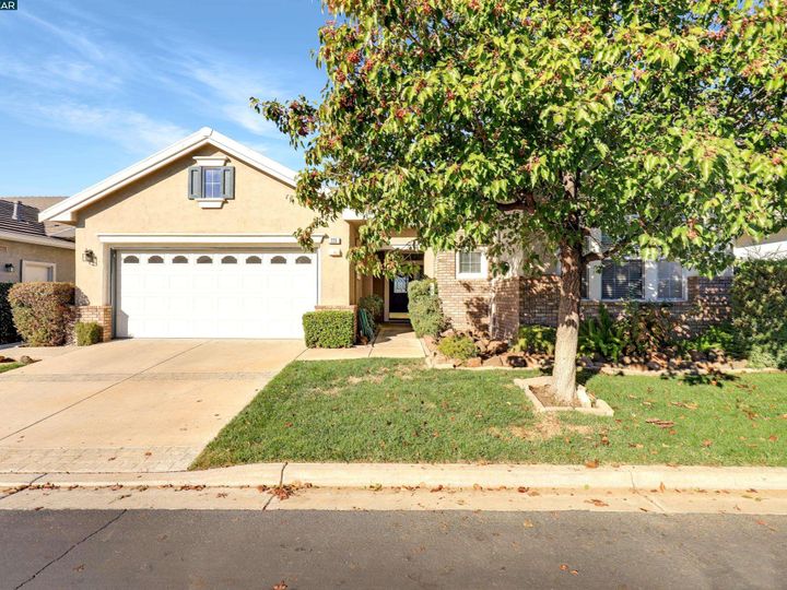 225 Upton Pyne Dr, Brentwood, CA | Summerset 2. Photo 1 of 36