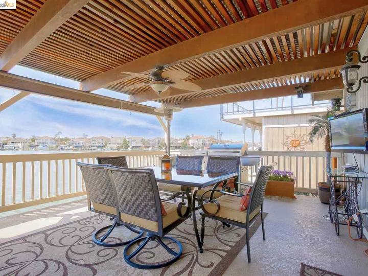 2264 Reef Ct, Discovery Bay, CA | Delta Waterfront Access. Photo 32 of 40