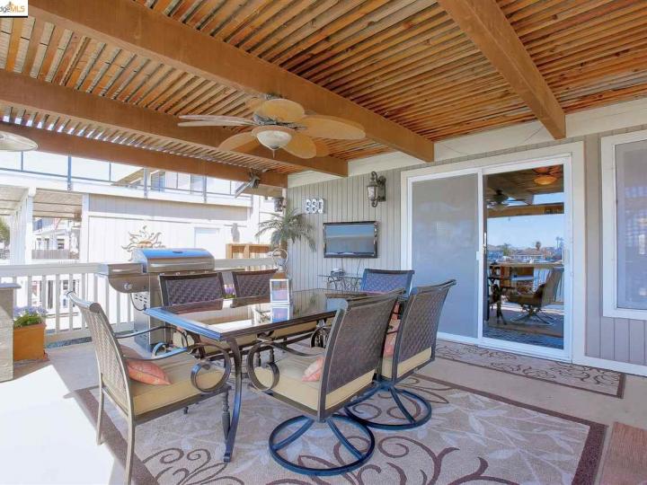 2264 Reef Ct, Discovery Bay, CA | Delta Waterfront Access. Photo 33 of 40