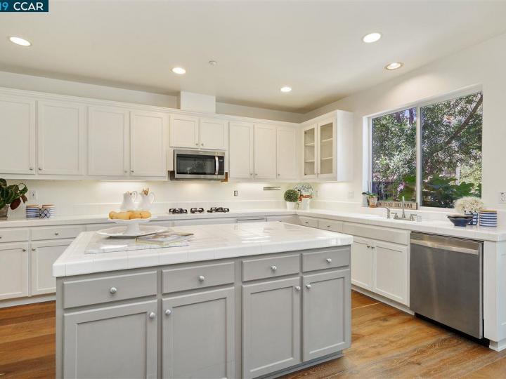 232 Continente Ave, Brentwood, CA | Brentwood. Photo 11 of 37