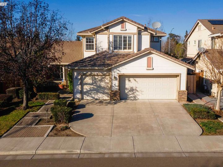 2321 Alexis Ln, Tracy, CA | Central Tracy. Photo 3 of 45