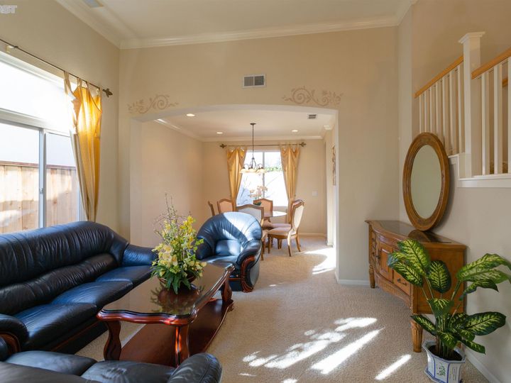 2321 Alexis Ln, Tracy, CA | Central Tracy. Photo 5 of 45