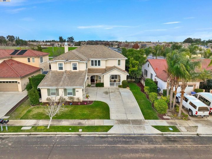 2349 Arch Ct, Brentwood, CA | Sterling. Photo 37 of 43
