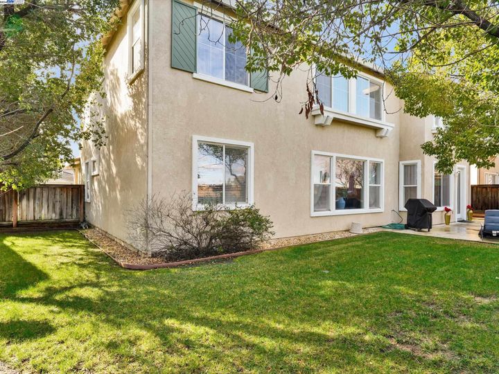 2349 Arch Ct, Brentwood, CA | Sterling. Photo 41 of 43