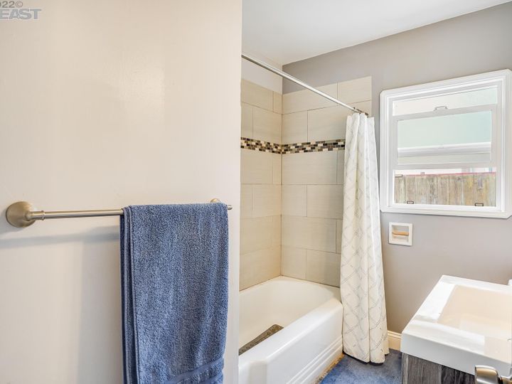 2368 107th Ave, Oakland, CA | . Photo 22 of 29