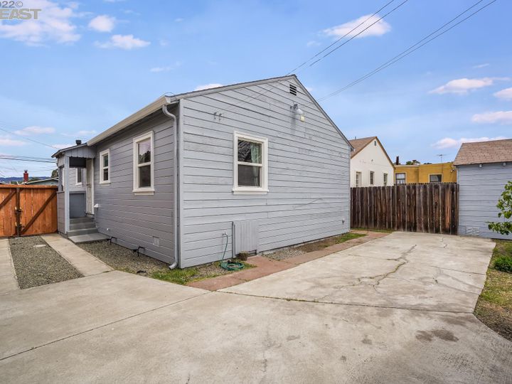 2368 107th Ave, Oakland, CA | . Photo 7 of 29