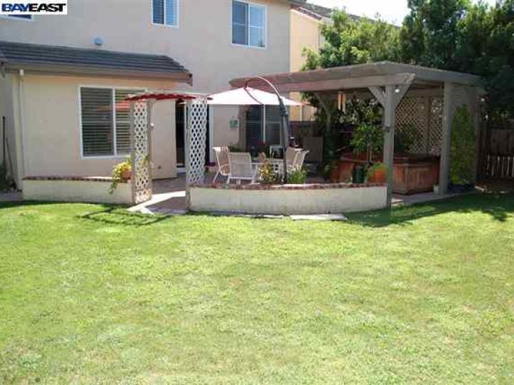 245 Christopher Michael Ln, Tracy, CA | Meadow Brook. Photo 9 of 9