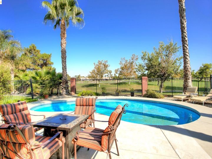 2460 Wayfarer Ct, Discovery Bay, CA | Discovery Bay Country Club. Photo 8 of 40