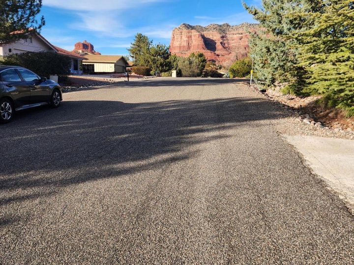 280 Concho Dr, Sedona, AZ | Cathedral View 1. Photo 2 of 13