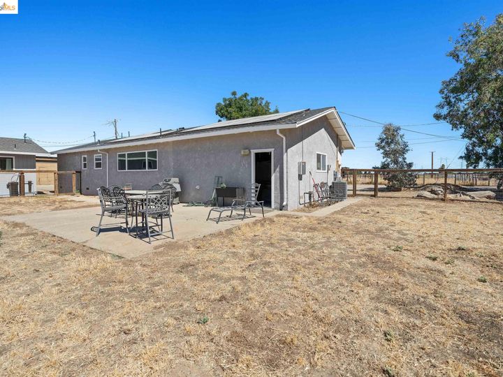 2830 Bixler Rd, Brentwood, CA | Ranch Property. Photo 54 of 56