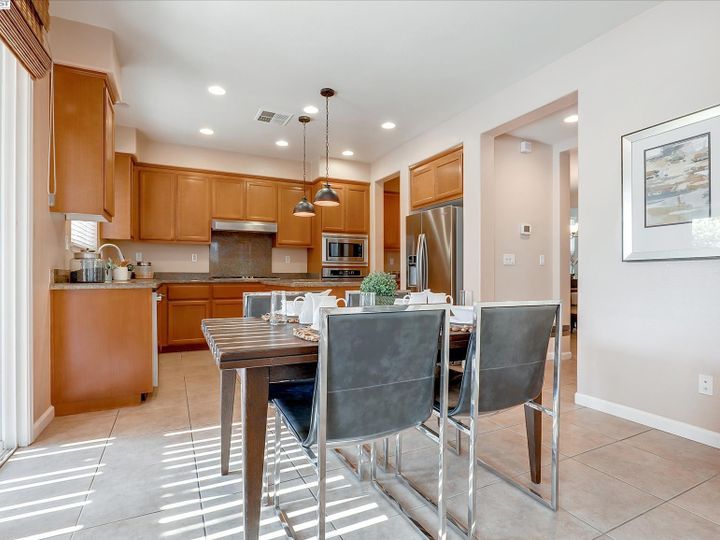 2863 Enfield St, San Ramon, CA | Windemere. Photo 11 of 39