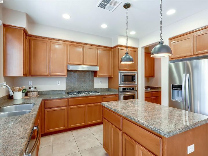 2863 Enfield St, San Ramon, CA | Windemere. Photo 7 of 39
