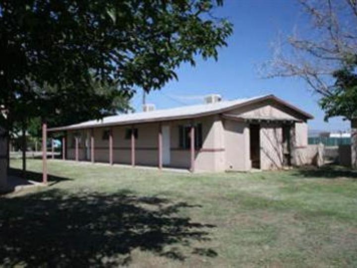 301 S Woods St Camp Verde AZ Multi-family home. Photo 5 of 25