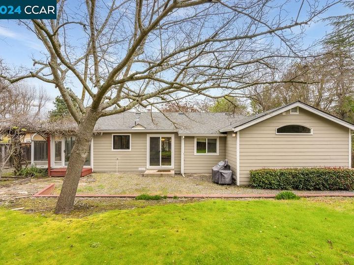 3035 Vessing Rd, Pleasant Hill, CA | Hillsdale. Photo 33 of 38