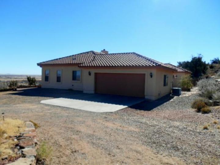3040 N Panamint Ln, Chino Valley, AZ | 5 Acres Or More. Photo 4 of 50