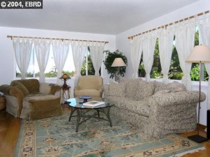 3147 Saddle Dr, Hayward, CA | Hill And Dale | No. Photo 2 of 9