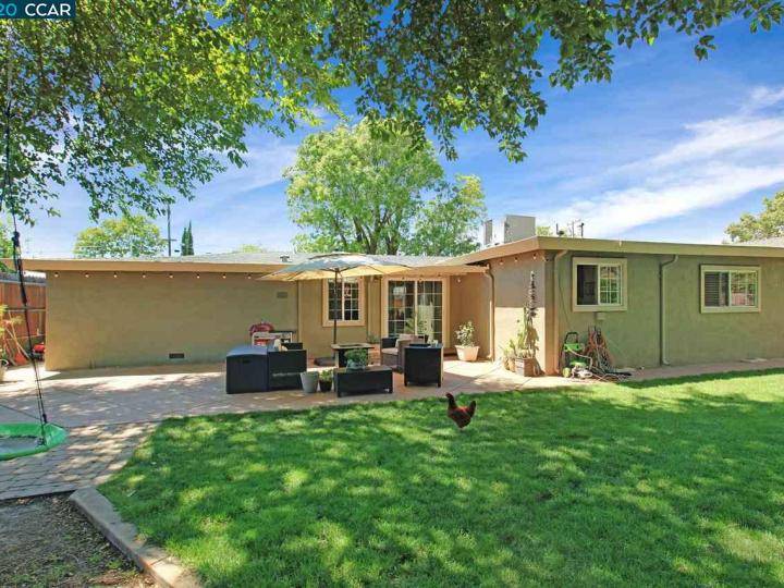 3206 Baker Dr, Concord, CA | Holbrook Heights. Photo 22 of 30