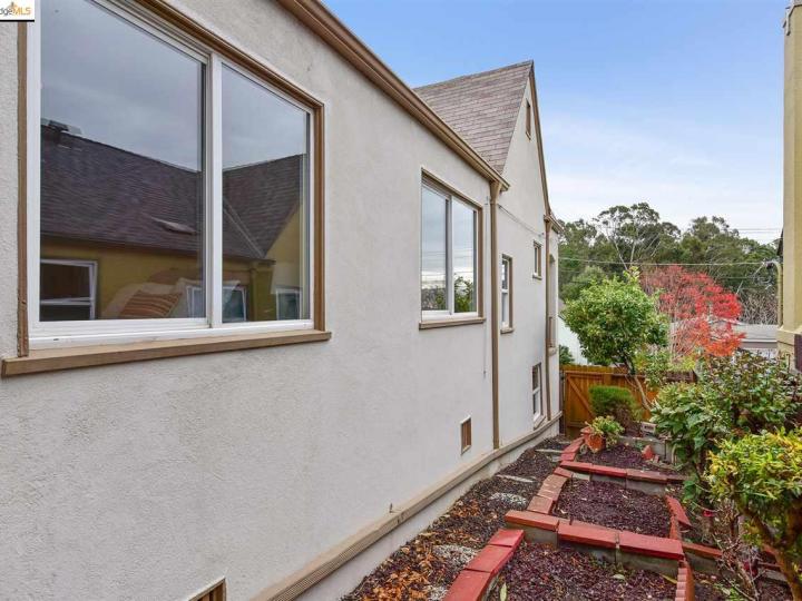 3221 Millsview Ave, Oakland, CA | Maxwell  Park. Photo 38 of 38