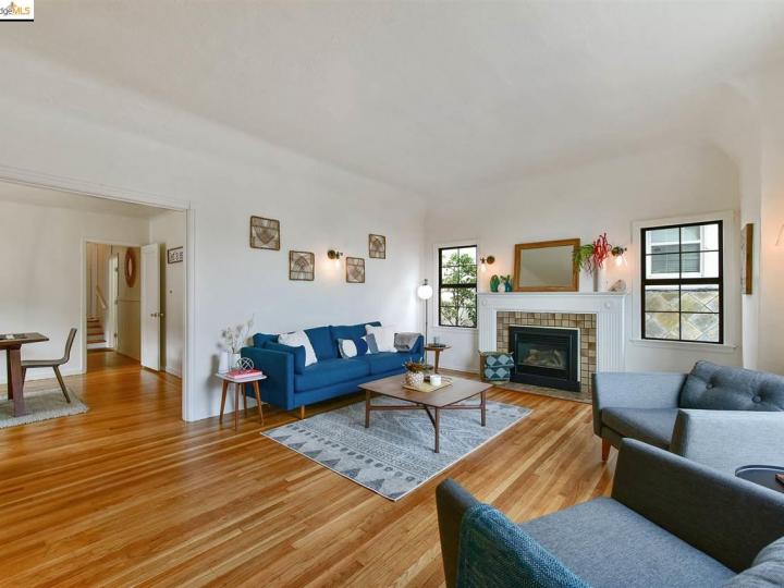 3221 Millsview Ave, Oakland, CA | Maxwell  Park. Photo 7 of 38