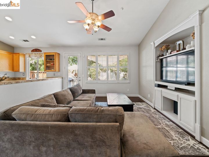 324 Ash St, Brentwood, CA | Garin Ranch. Photo 10 of 39