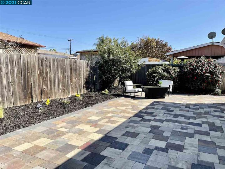 32546 Dearborn St, Hayward, CA | Hillview. Photo 34 of 38
