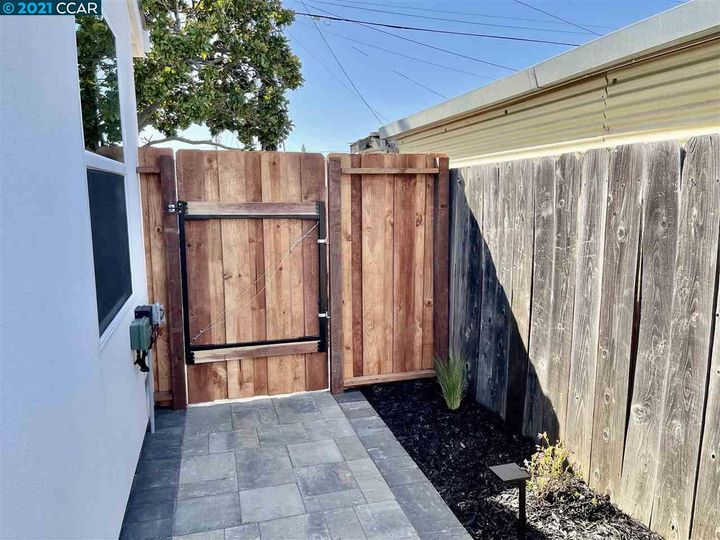 32546 Dearborn St, Hayward, CA | Hillview. Photo 35 of 38