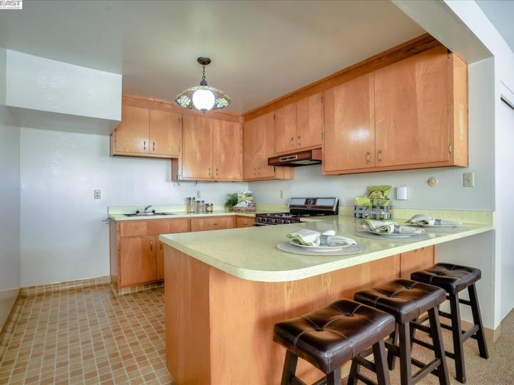 3473 Brookdale Blvd, Castro Valley, CA | Lake Chabot. Photo 16 of 25