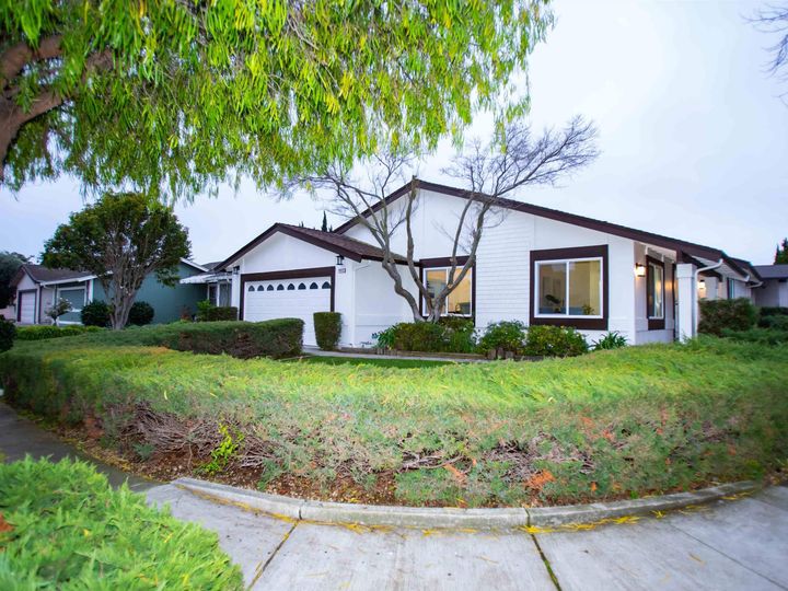 34837 Busby Way, Fremont, CA | North Gate. Photo 4 of 56