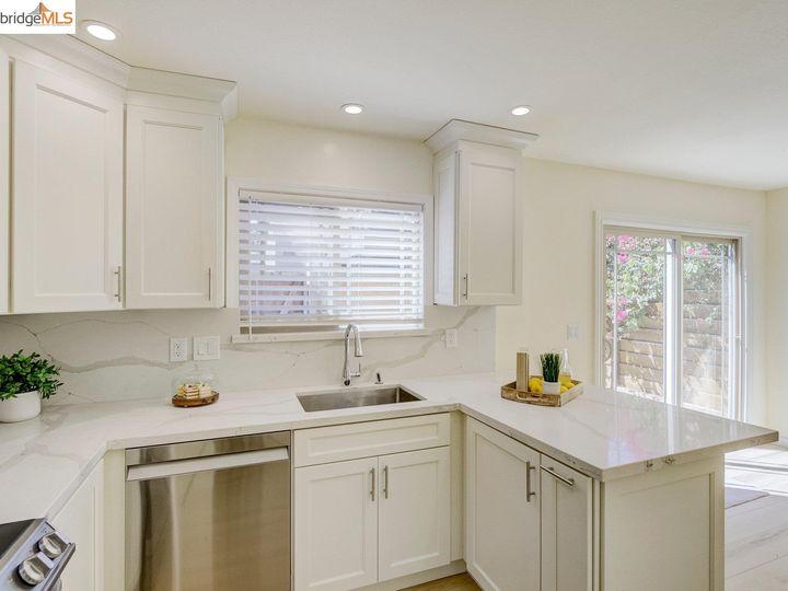 3540 Northwood Dr #K, Concord, CA Townhouse. Photo 15 of 48