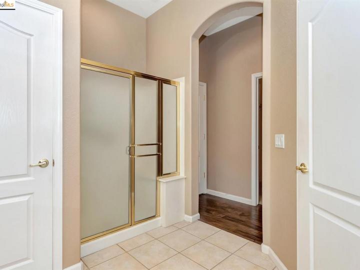 369 St Claire Ter, Brentwood, CA | Summerset 4. Photo 24 of 32