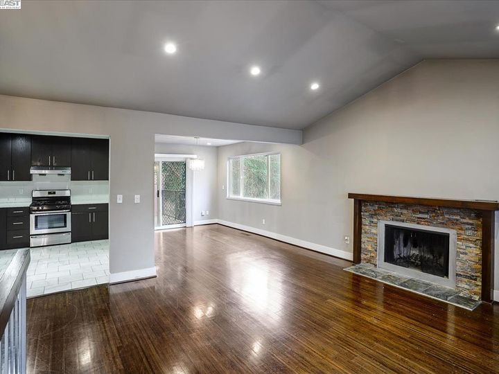 3764 Delmont Ave, Oakland, CA | Millmont. Photo 10 of 25